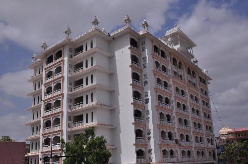 Dhiraj Dham Spacious Parking